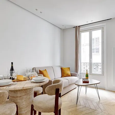 520 Debarcadere - Lovely 17th